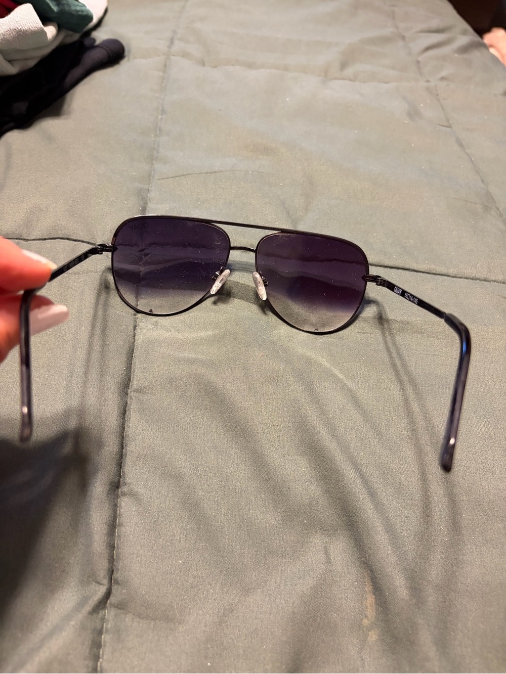 Quay Australia Black Metal Frame Sunglasses - Picture 5 of 9